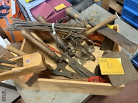 Lot 87 - assortiment oud werkgerief - afbeelding 1 van  3