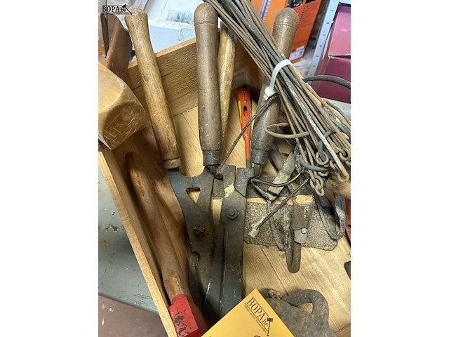 Lot 87 - assortiment oud werkgerief - afbeelding 2 van  3