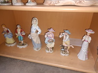 Lot 87 - beeldjes in porselein. 17 stuks - afbeelding 2 van  5