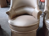 Lot 87 - fauteuil kindel modern baroque dorothy drapers lily chair - - afbeelding 2 van  4