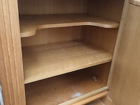 Lot 87 - houten barkast - afbeelding 3 van  3