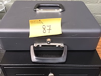 Lot 87 - kassalade en geldkoffer - afbeelding 1 van  3