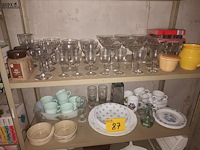 Lot 87 - keukenmateriaal en huisraad - afbeelding 3 van  5