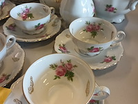 Lot 87 - koffieservies bavaria. 23 stuks - afbeelding 2 van  7