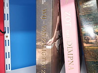 Lot 87 - kunstboeken. 3 stuks - afbeelding 4 van  4