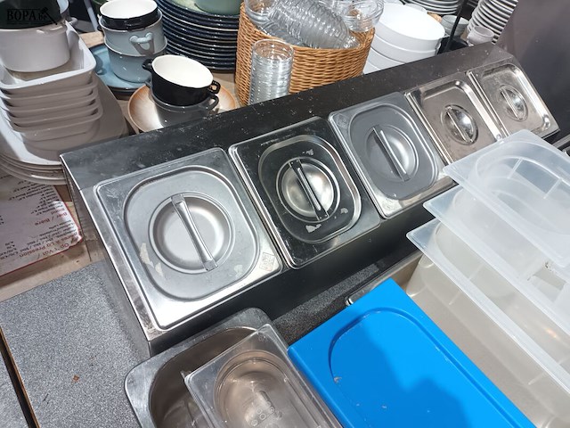 Lot 87 - saladebar en gastronormbakken - afbeelding 6 van  6