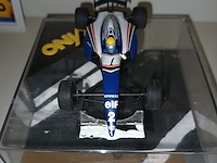 Lot 87 - schaalmodel renault ayrton senna - afbeelding 3 van  5