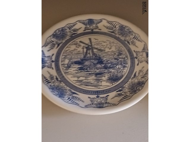 Lot 87 - sierborden wit/blauw. 3 stuks - afbeelding 6 van  7