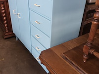 Lot 877 - retro blauwe kast - afbeelding 2 van  4