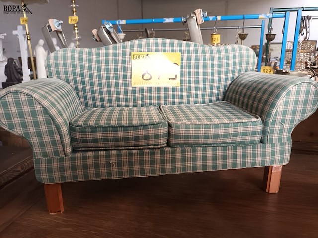 Lot 879 - poppenzetel - afbeelding 2 van  3