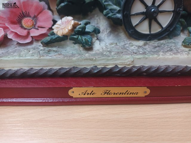 Lot 88 - beeld paard en koets - afbeelding 2 van  5