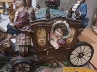 Lot 88 - beeld paard en koets - afbeelding 3 van  5