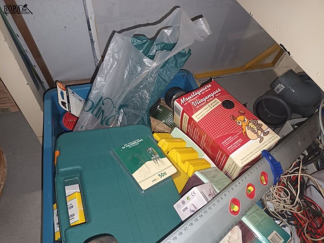 Lot 88 - divers werkmateriaal - afbeelding 4 van  6