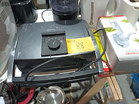 Lot 88 - keukentoestellen. 3 stuks - afbeelding 1 van  5