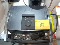 Lot 88 - keukentoestellen. 3 stuks - afbeelding 2 van  5