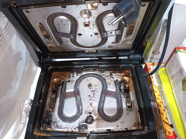 Lot 88 - keukentoestellen. 3 stuks - afbeelding 3 van  5