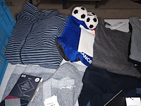 Lot 88 - kledij - afbeelding 3 van  6