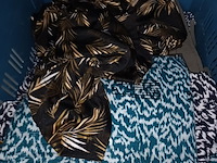 Lot 88 - kledij - afbeelding 6 van  6