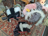 Lot 88 - lot bonten/pelsen kragen en sjaals - 8 stuks - afbeelding 1 van  4