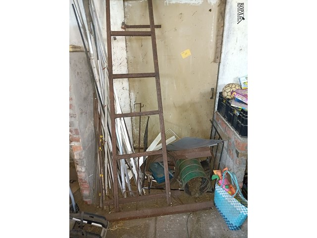 Lot 88 - lot divers ijzer - afbeelding 1 van  1