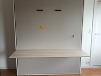 Lot 88 - wandkast met bureau en opklapbed - afbeelding 1 van  4