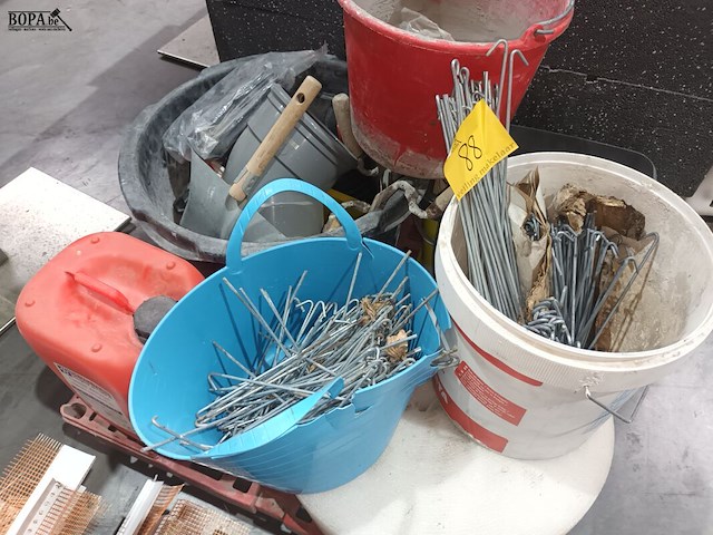 Lot 88 - werkmateriaal op kar - afbeelding 5 van  6
