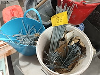 Lot 88 - werkmateriaal op kar - afbeelding 6 van  6