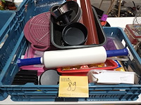 Lot 89 - bak materiaal - afbeelding 1 van  6