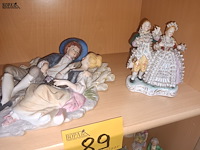 Lot 89 - beeldjes in porselein. 23 stuks - afbeelding 5 van  7