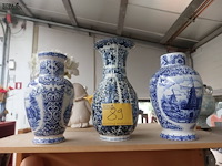 Lot 89 - blauwe vazen, 3 stuks - afbeelding 1 van  7