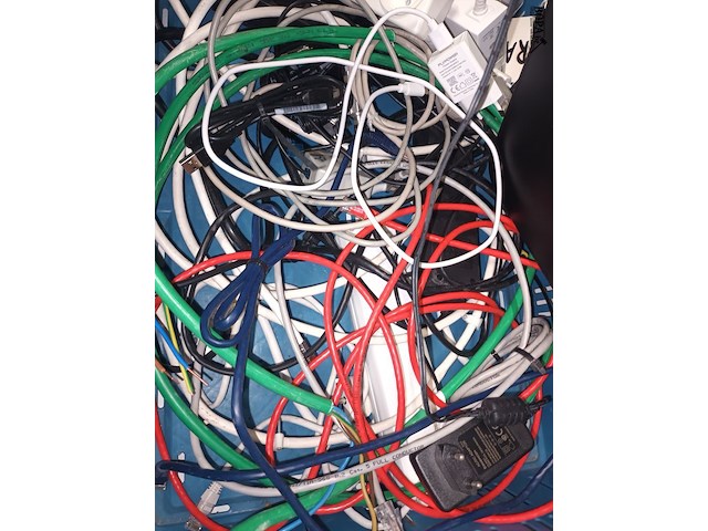 Lot 89 - kabels, werkmateriaal, telecom - afbeelding 3 van  5