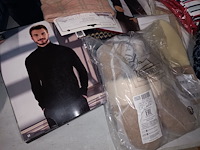 Lot 89 - kledij en sjaals - afbeelding 3 van  6