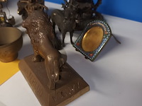 Lot 89 - koperen decoratie. 9 stuks - afbeelding 4 van  4