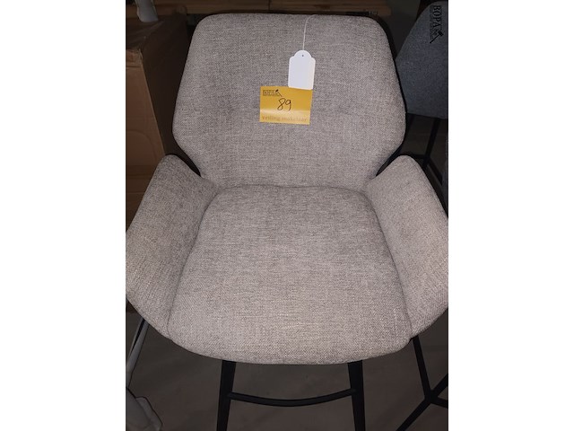 Lot 89 - roterende armbarkruk lance. 2 stuks - afbeelding 2 van  6