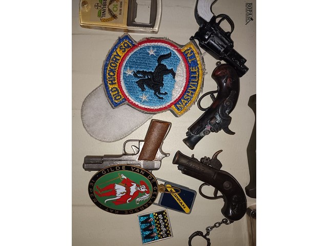 Lot 89 - verzamel snuisterijen. 25 stuks - afbeelding 6 van  6