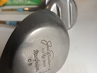 Lot 89 - vintage golf clubs. 3 stuks - afbeelding 3 van  5