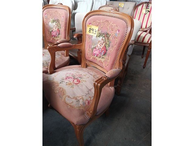 Lot 899 - armstoelen louis xv. 2 stuks - afbeelding 2 van  4