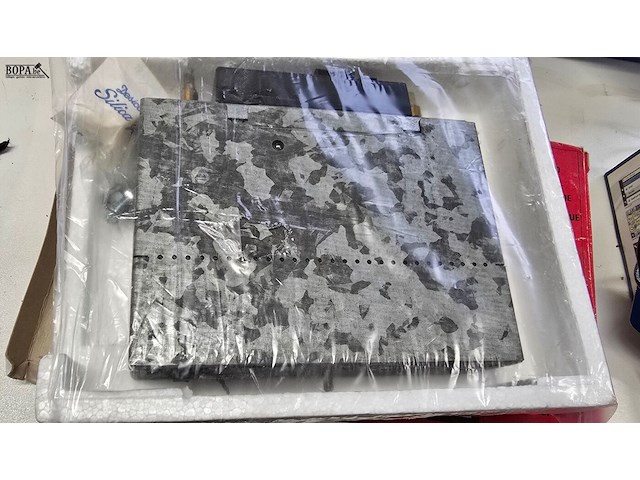 Lot 9 - auto radio- cd speler kenwood en aciko - afbeelding 4 van  4