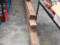 Lot 9 - baddingen. 8 stuks - afbeelding 2 van  4