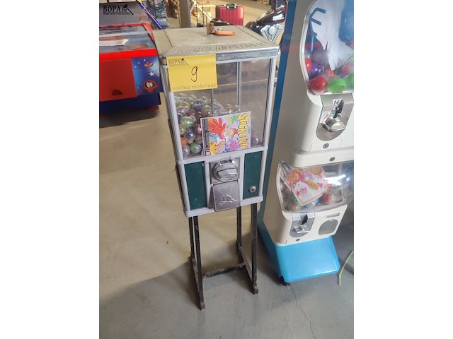 Lot 9 - beaver automaat stickys gevuld - afbeelding 1 van  3