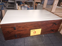 Lot 9 - bestekkoffer met verzilverd bestek