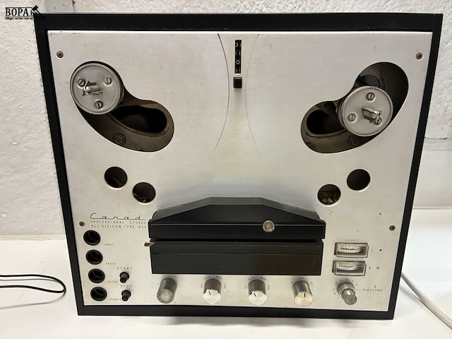 Lot 9 - carad professional stereo - afbeelding 1 van  3