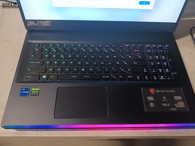 Lot 9 - gaming laptop raider - afbeelding 2 van  6