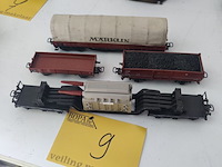 Lot 9 - goederenwagons - 4 stuks
