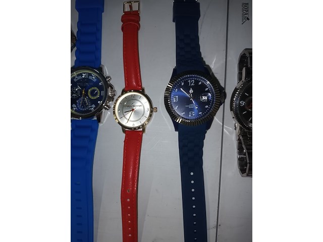 Lot 9 - heren polshorloges. 9 stuks - afbeelding 3 van  6