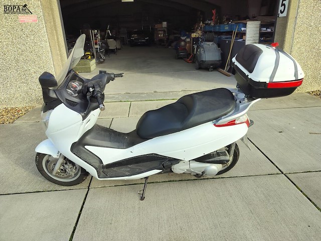 Lot 9 - honda fes125 (2009-chass.zdcjf12b07f065224) - afbeelding 9 van  16