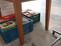 Lot 9 - houten tafel - afbeelding 3 van  3