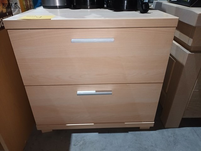 Lot 9 - ladekastje - afbeelding 1 van  3