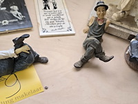 Lot 9 - lot chaplin figuren en kaders ong 13 stuks - afbeelding 3 van  9