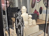 Lot 9 - lot chaplin figuren en kaders ong 13 stuks - afbeelding 6 van  9